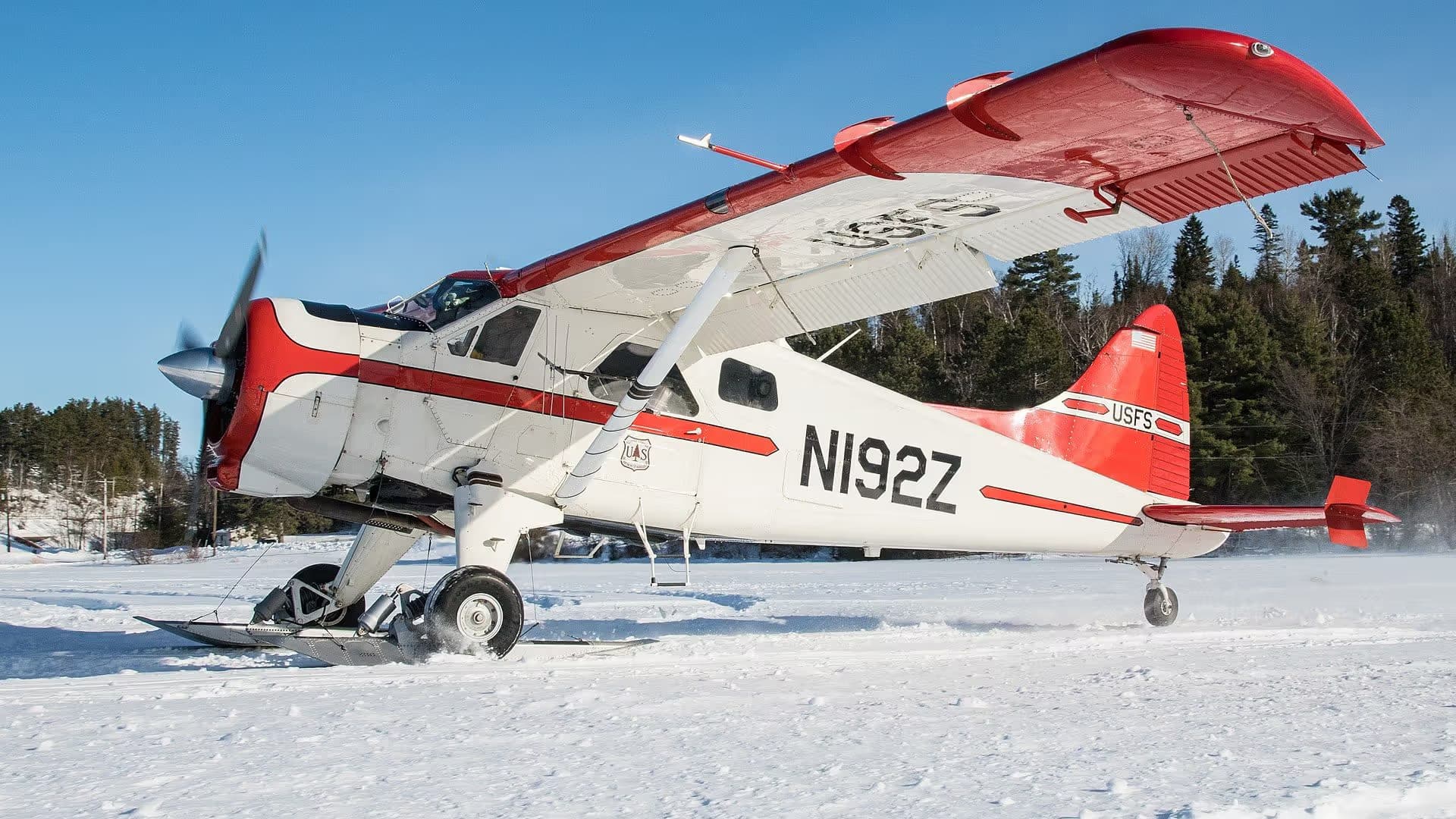 N192Z — De Havilland