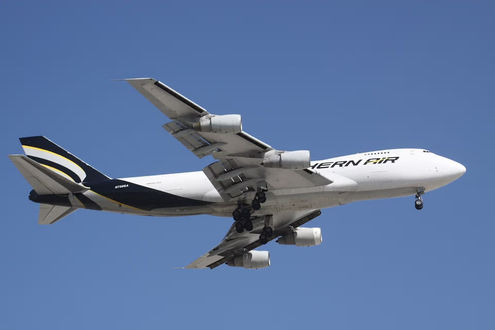 N758SA — Boeing