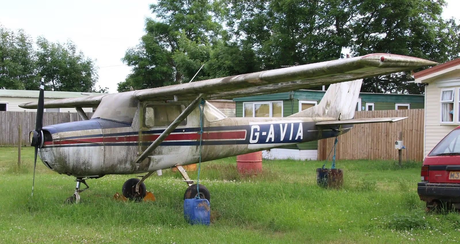 G-AVIA — Single-engine aircraft