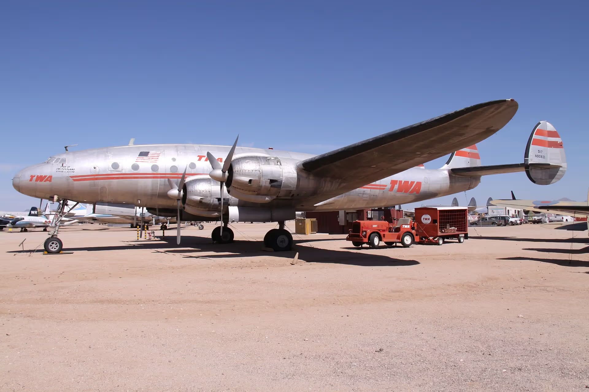 N90831 — Lockheed