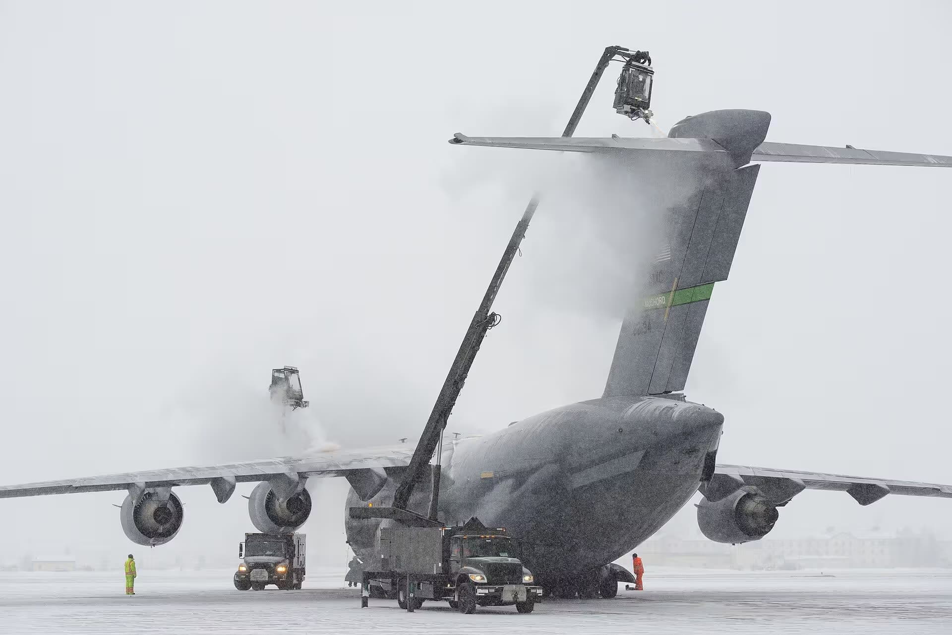 Unidentified — Aircraft