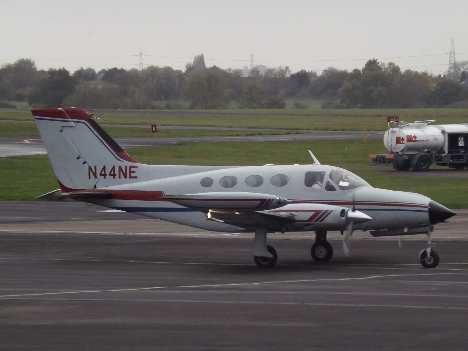 N44NE — Cessna