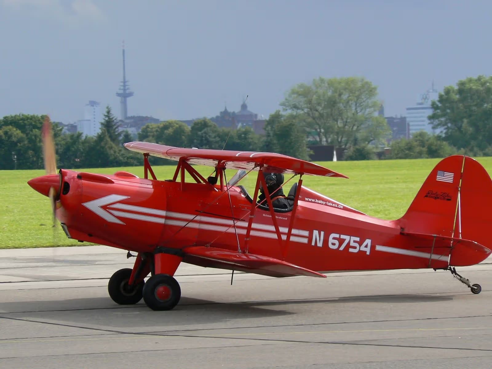 N6754 — Single-engine aircraft