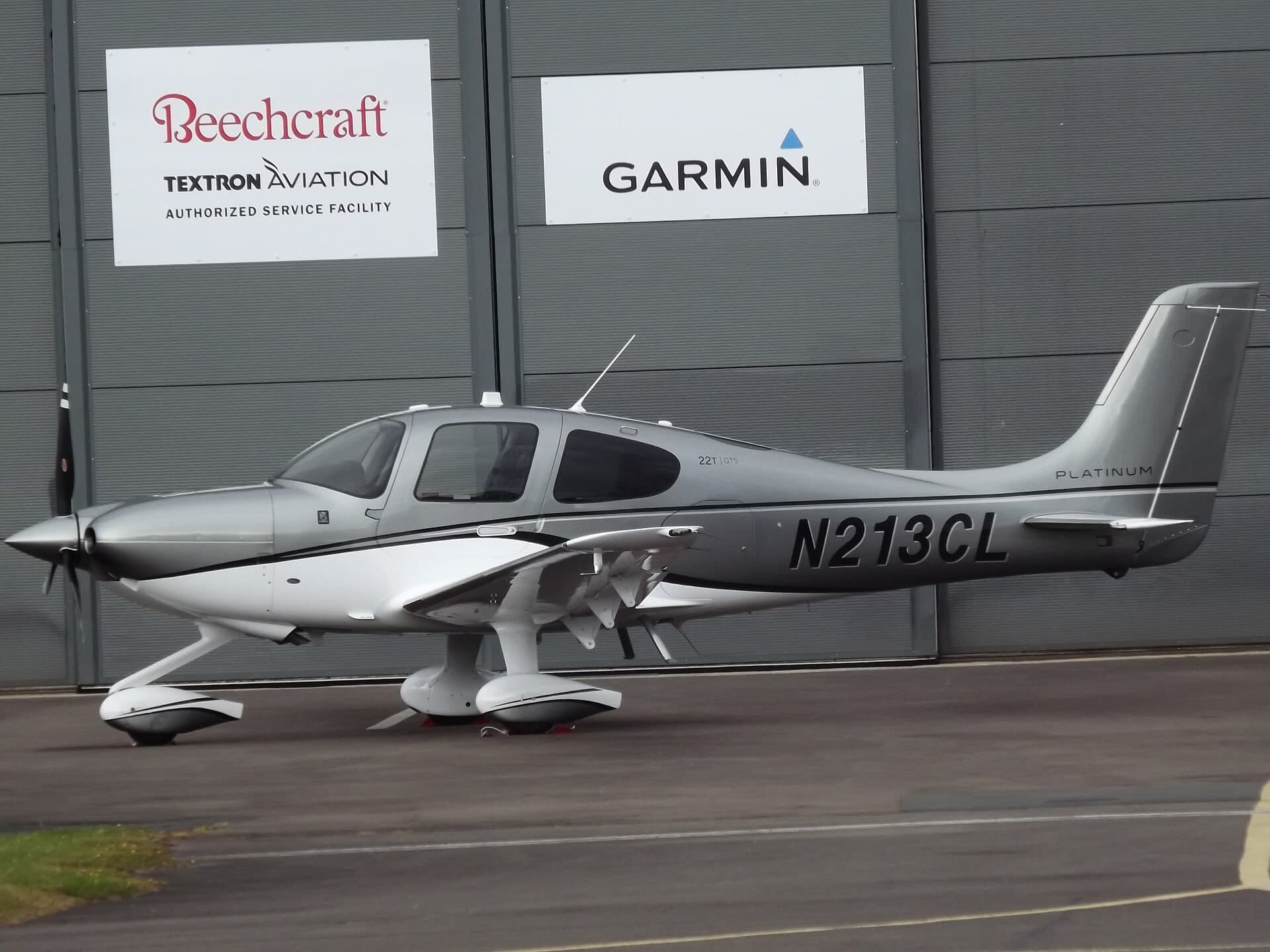 N213CL — Beechcraft