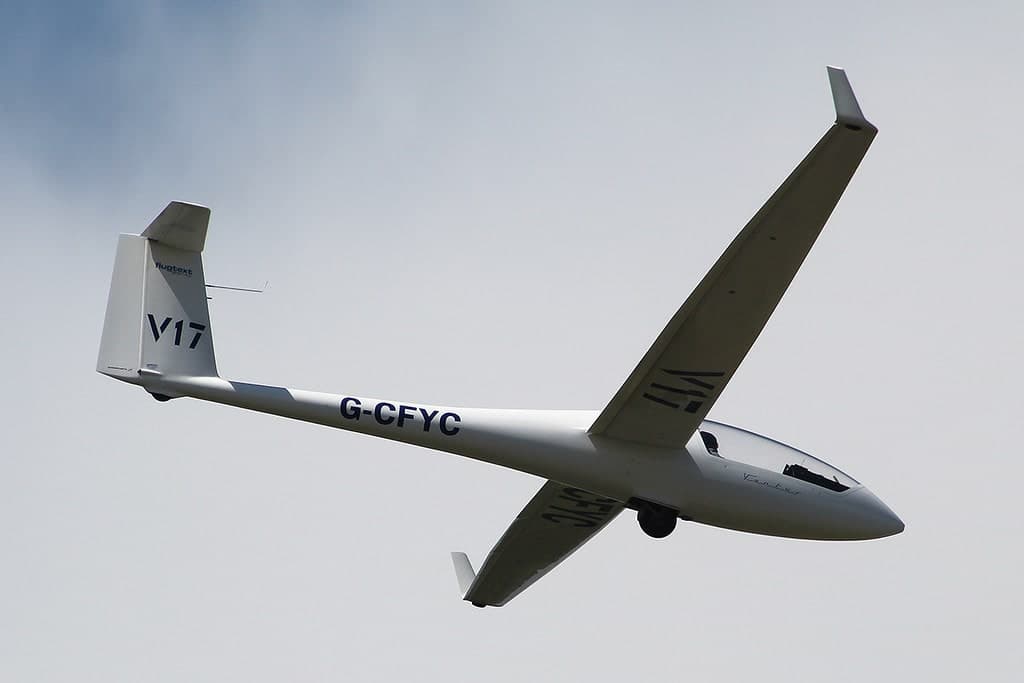 G-CFYC — Glider