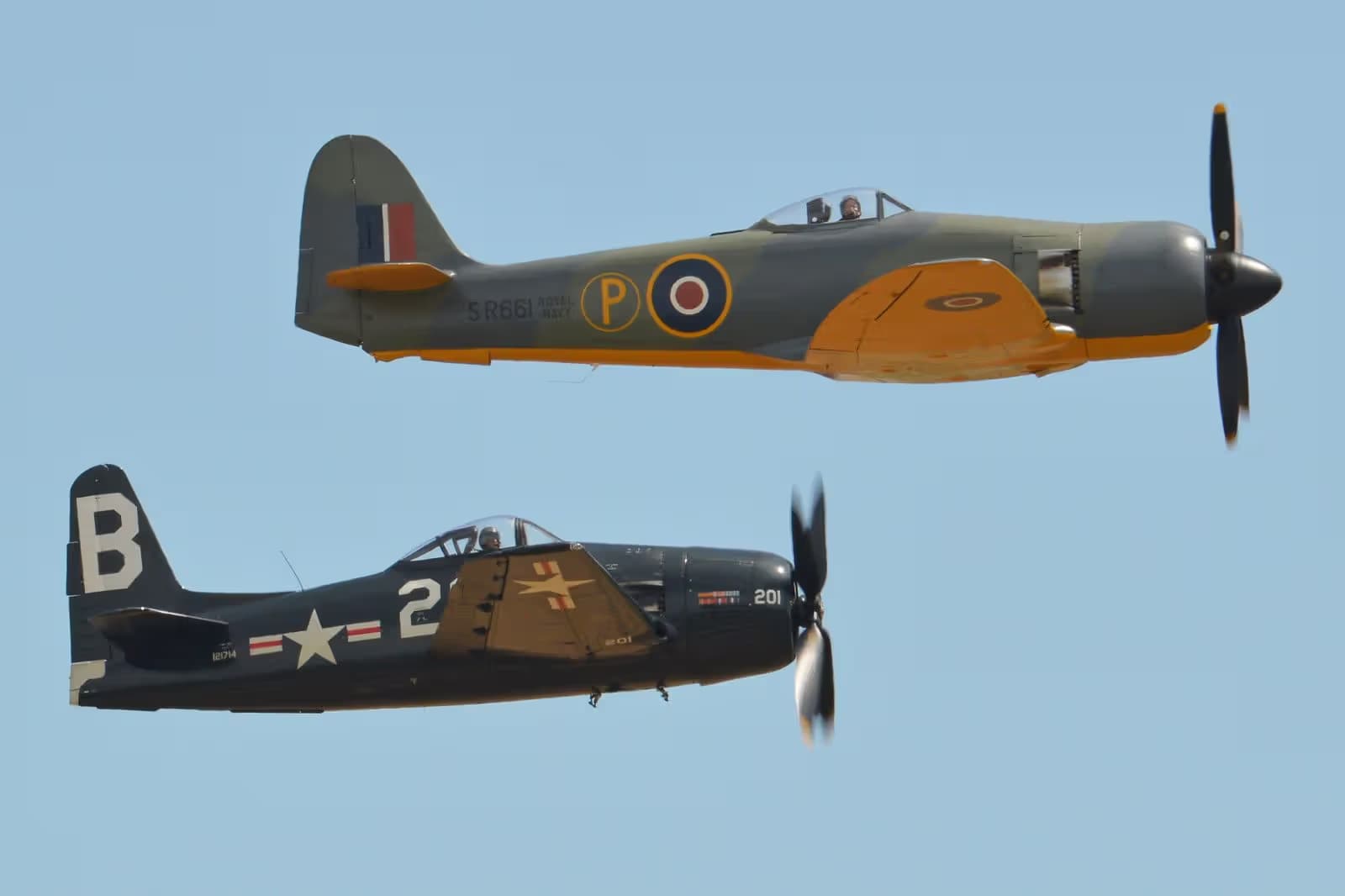 G-CBEL — Warbird