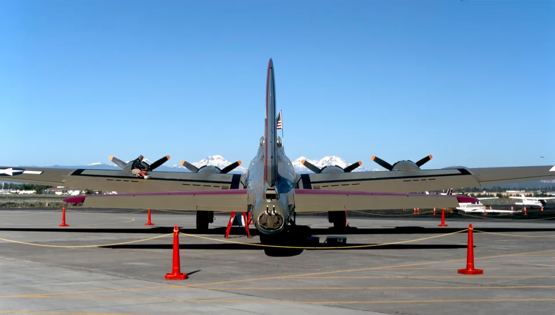 N93012 — Aircraft