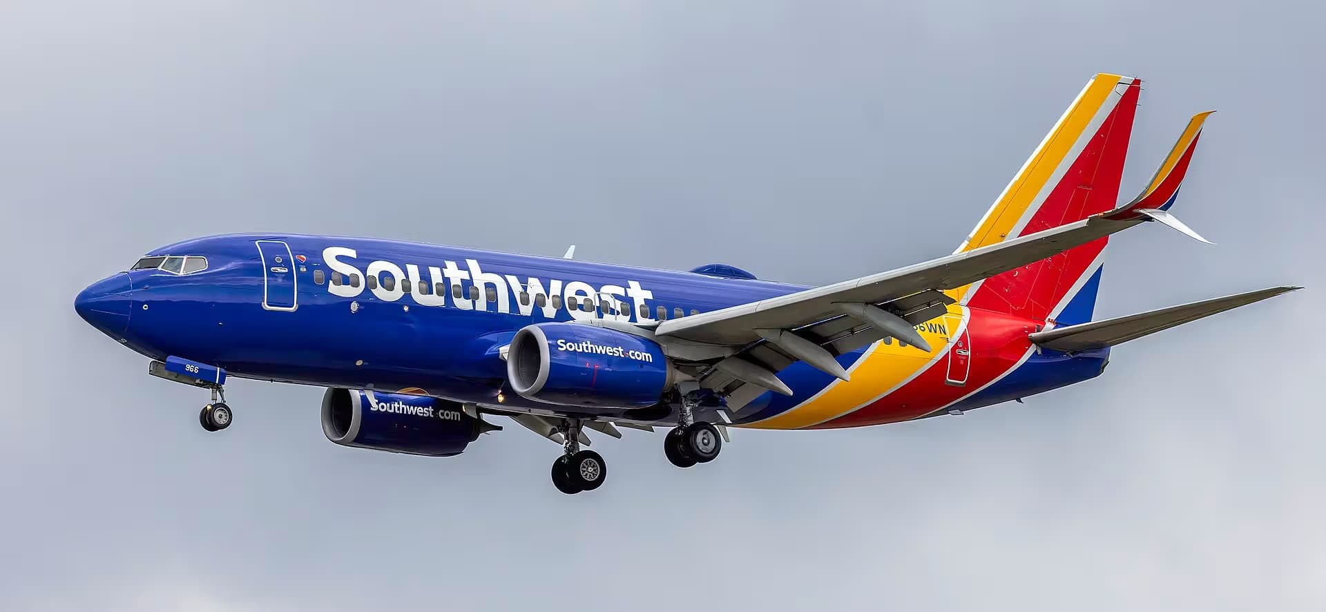 N966WN — Boeing