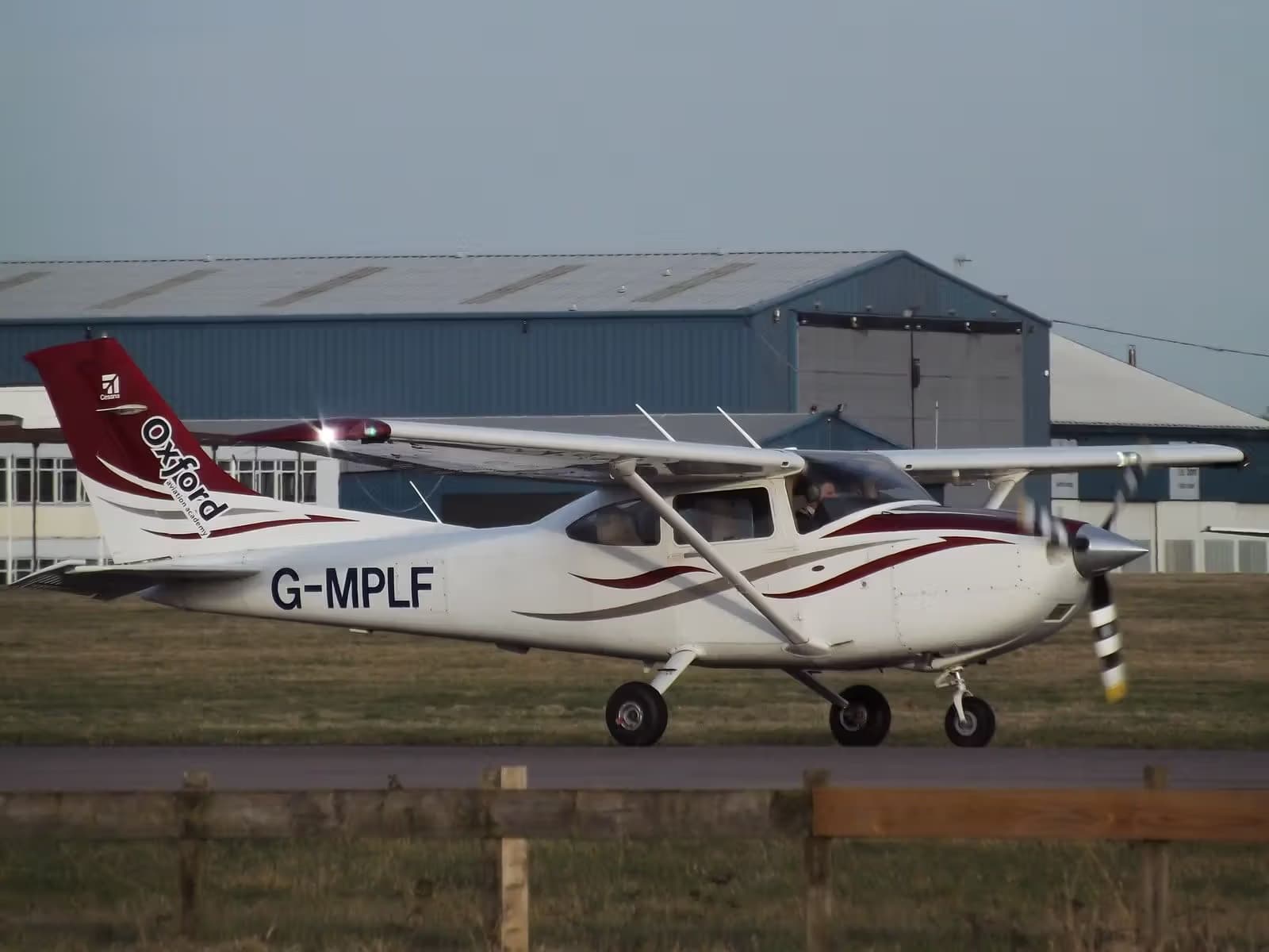 G-MPLF — Cessna