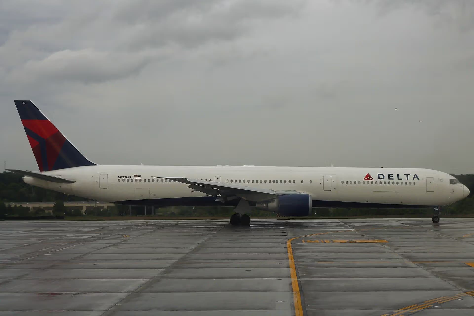 N825MH — Boeing