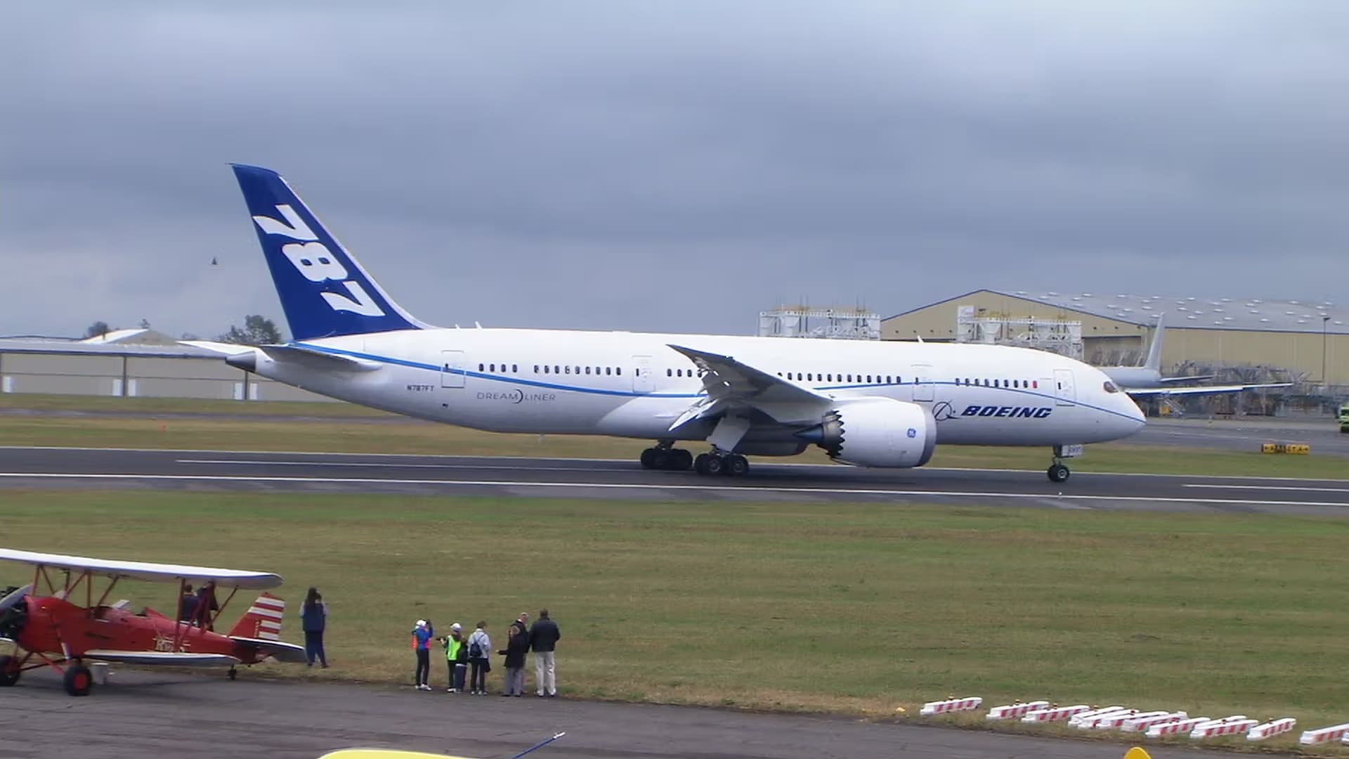 N787FT — Boeing