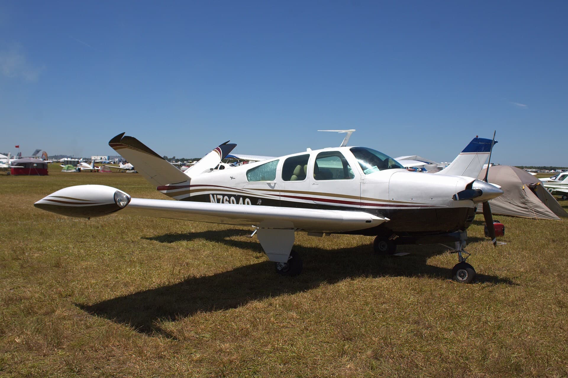 N76940 — Single-engine aircraft