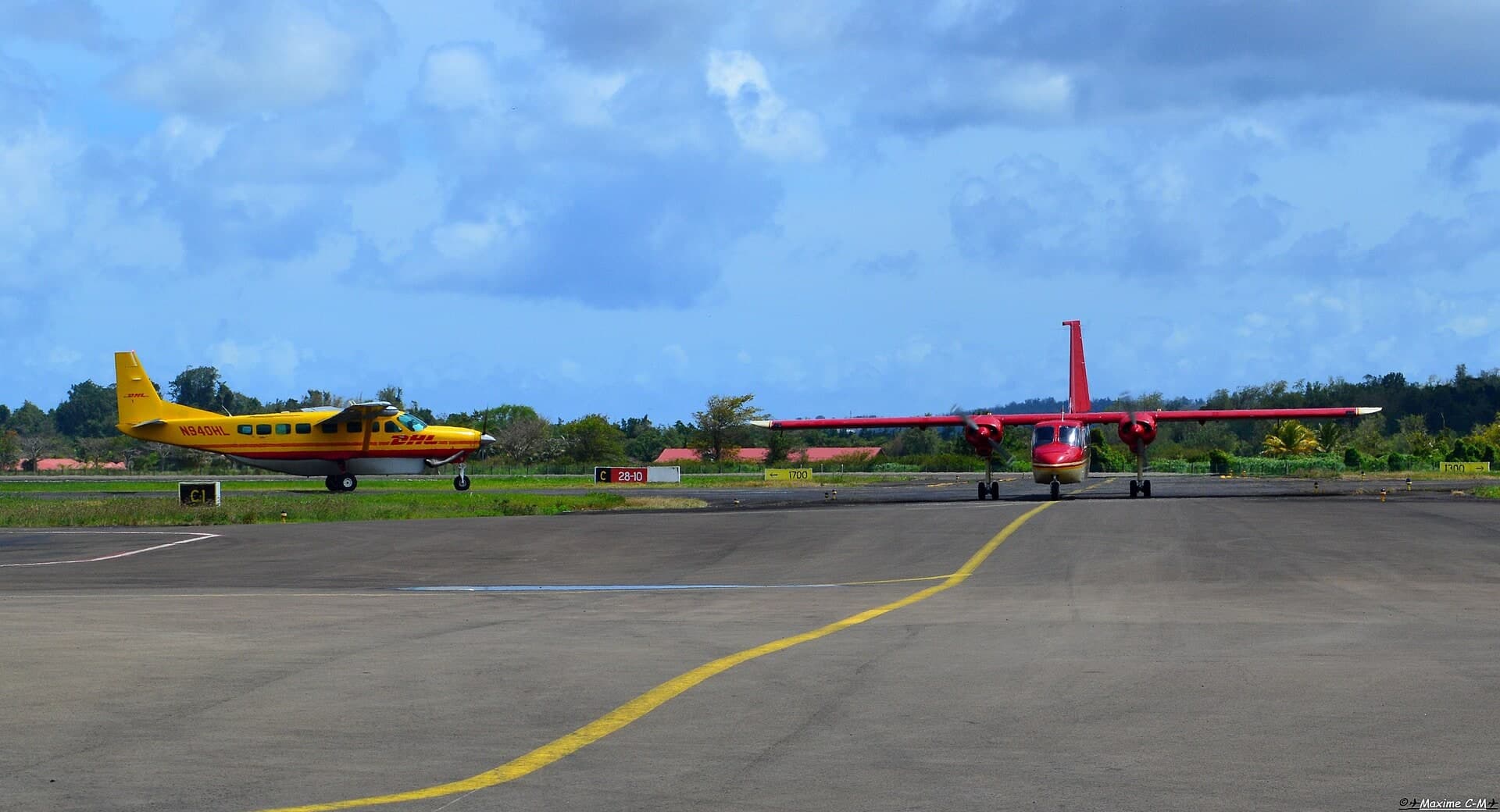 N940HL — Aircraft