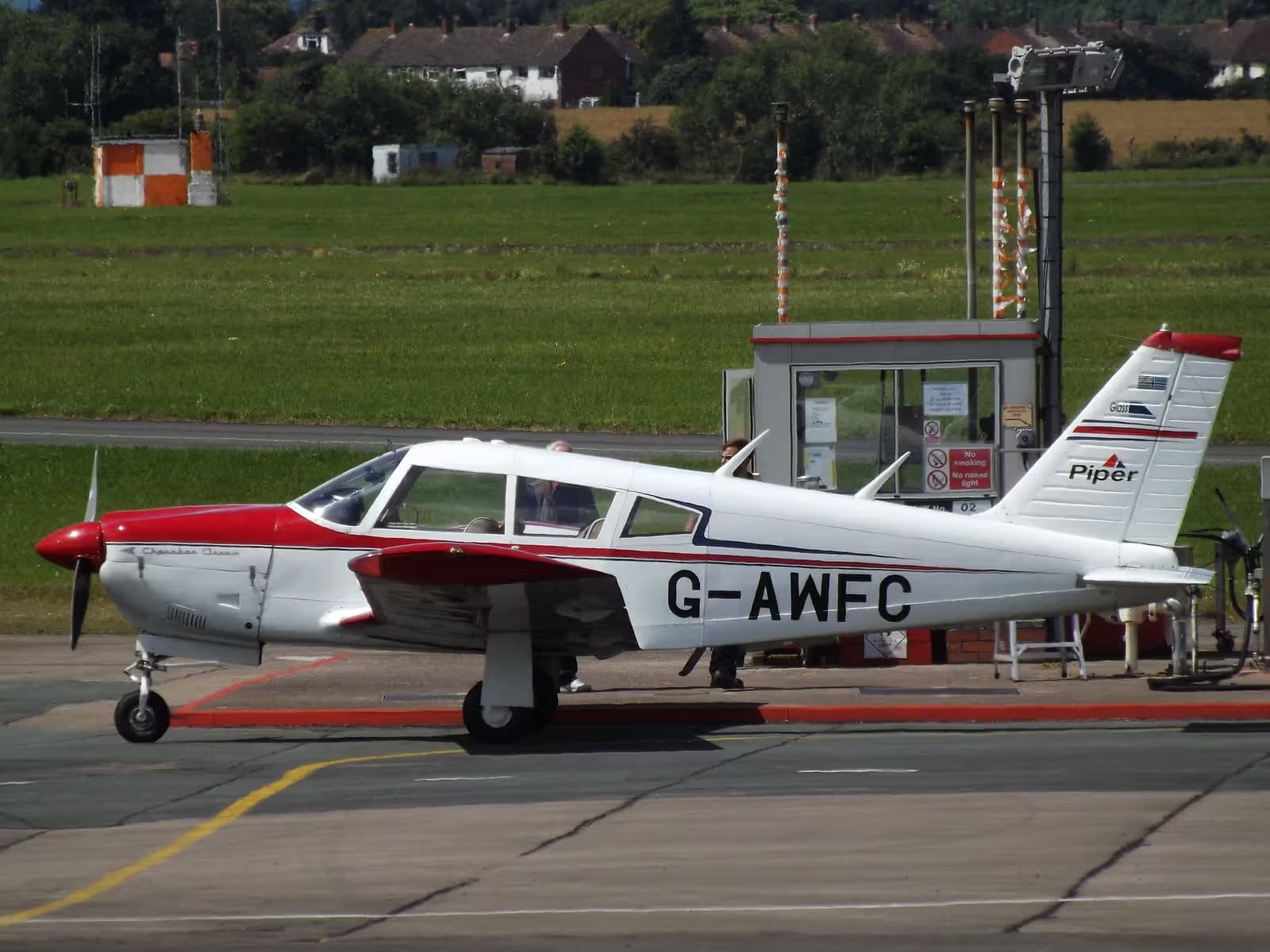 G-AWFC — Piper