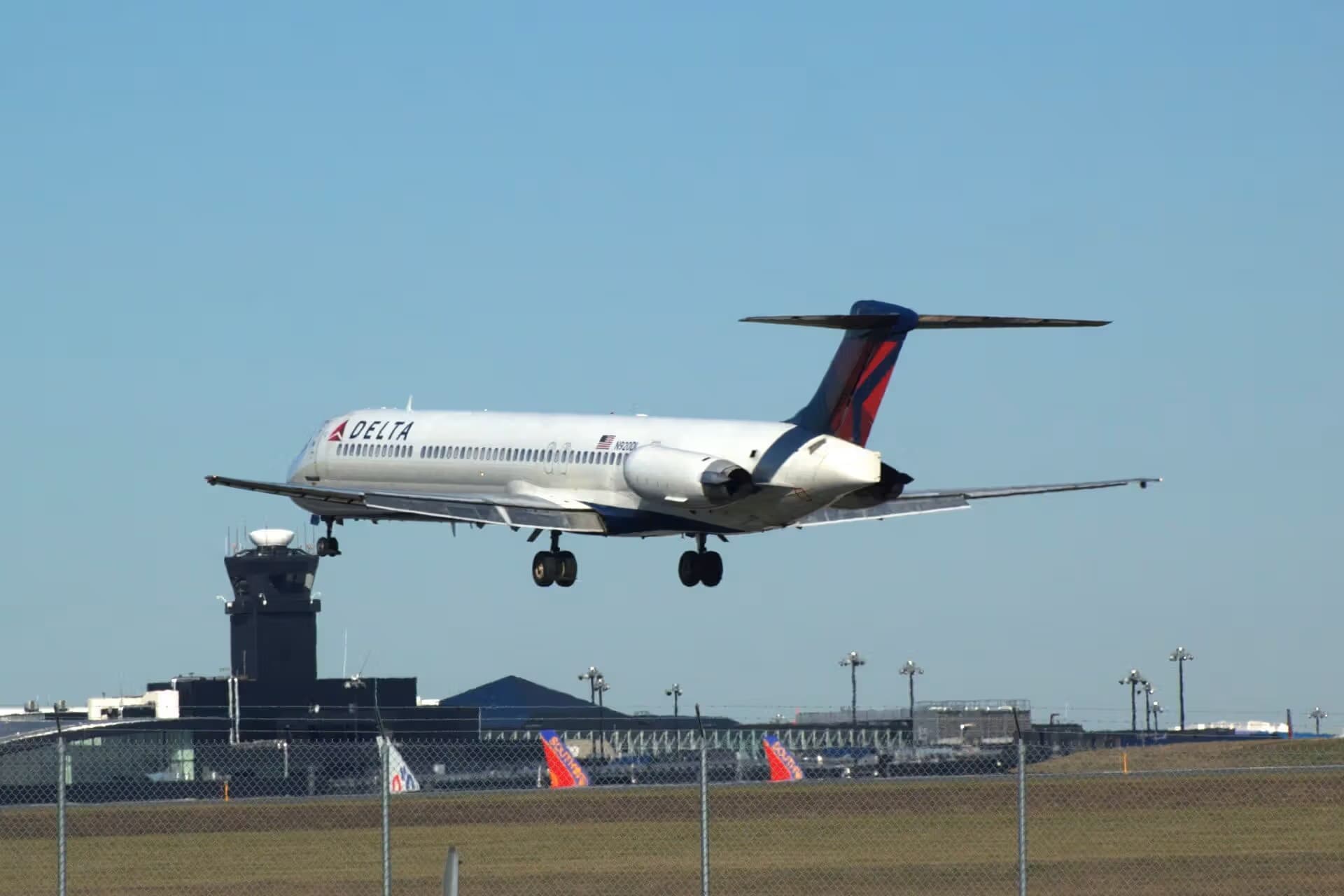 N920DL — Aircraft