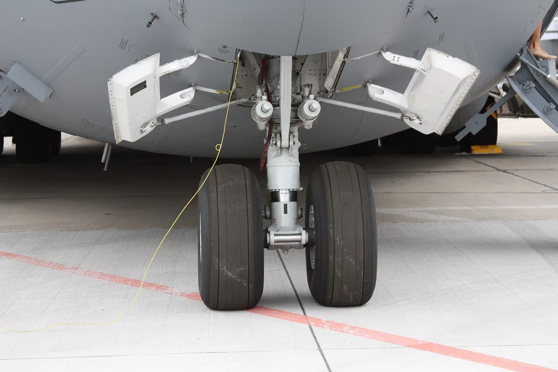 Unidentified — Aircraft