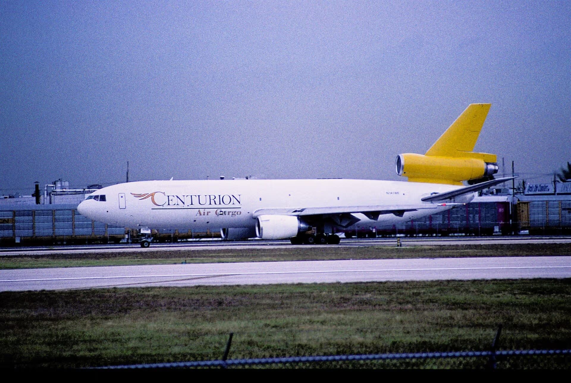 N141WE — Douglas