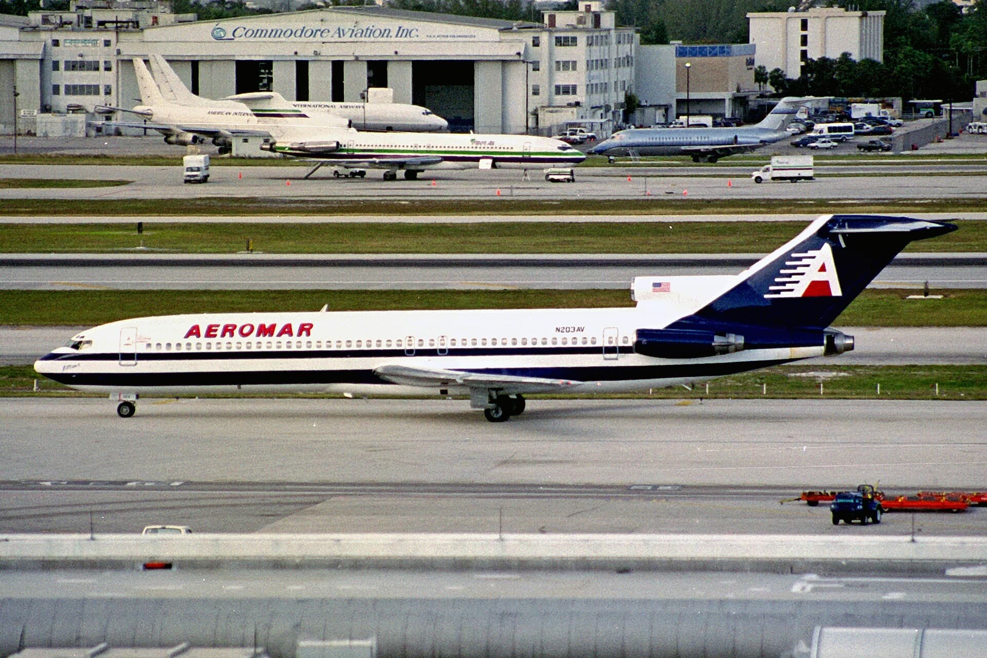 N203AV — Boeing