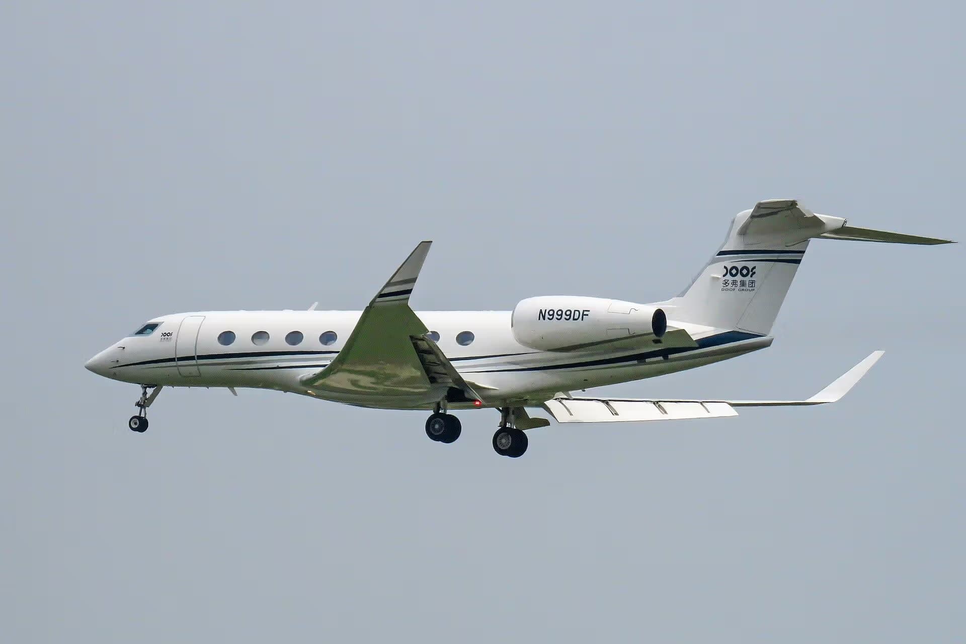 N999DF — Business jet