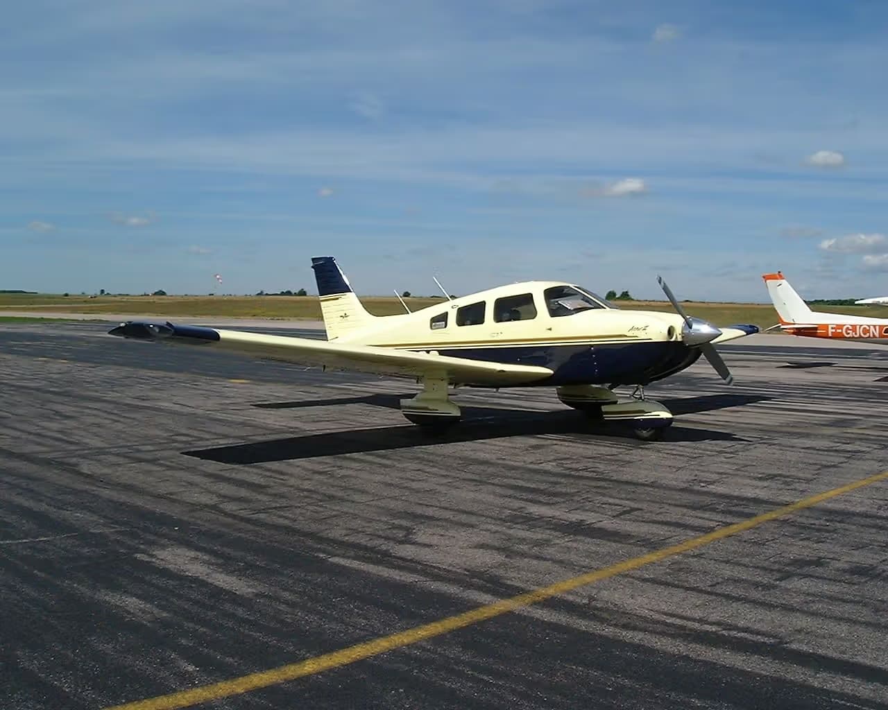G-JACS — Piper