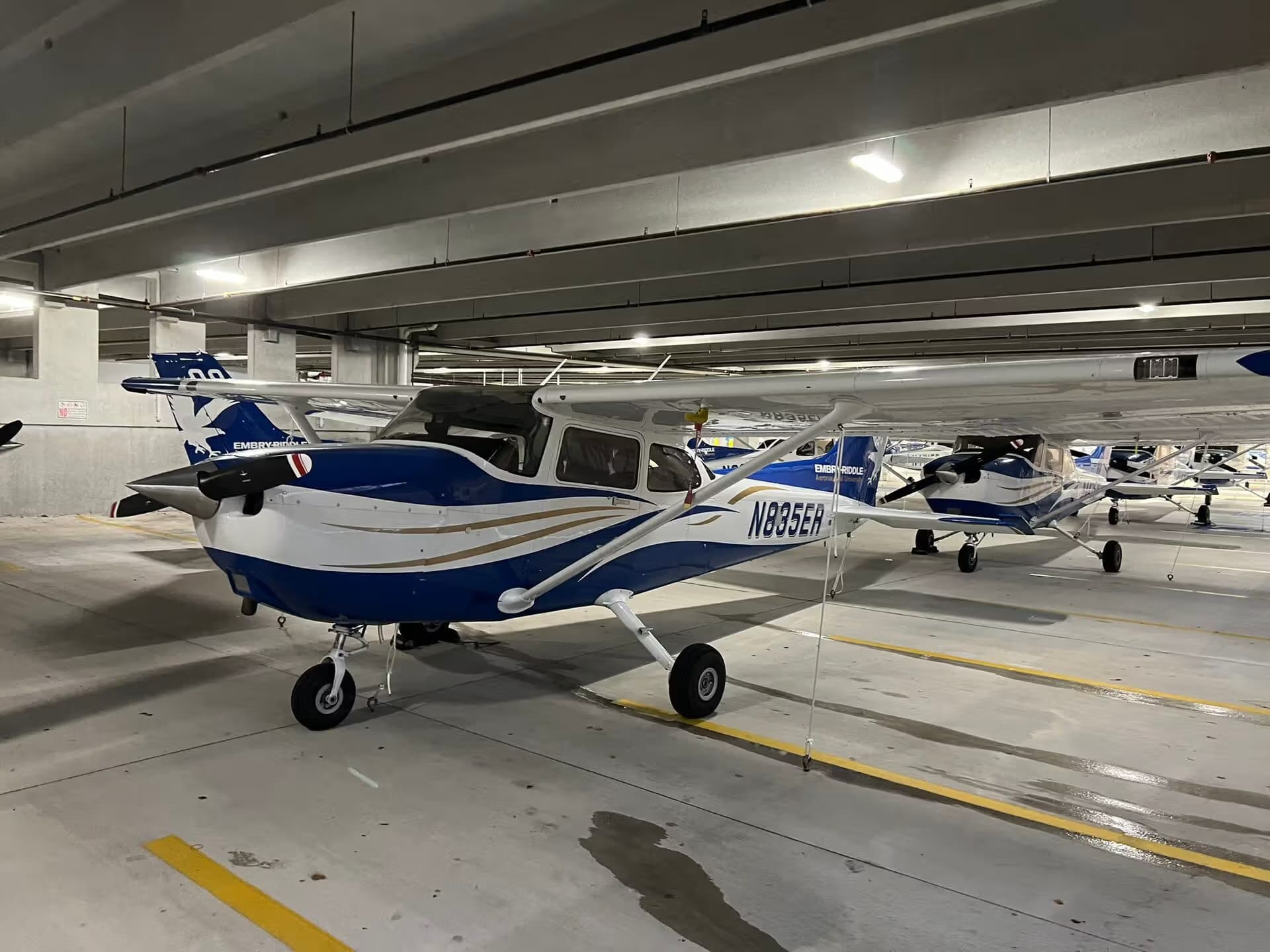 N835ER — Aircraft
