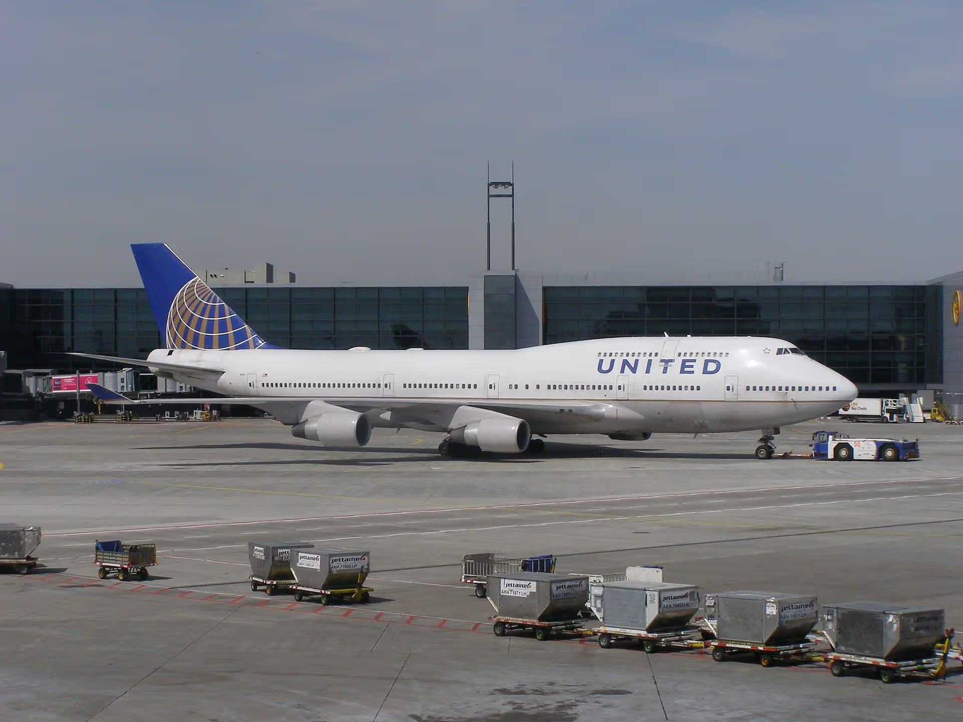 N199UA — Boeing