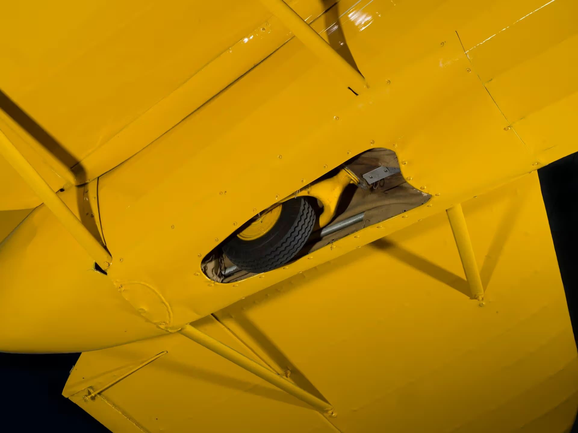 Unidentified — Aircraft