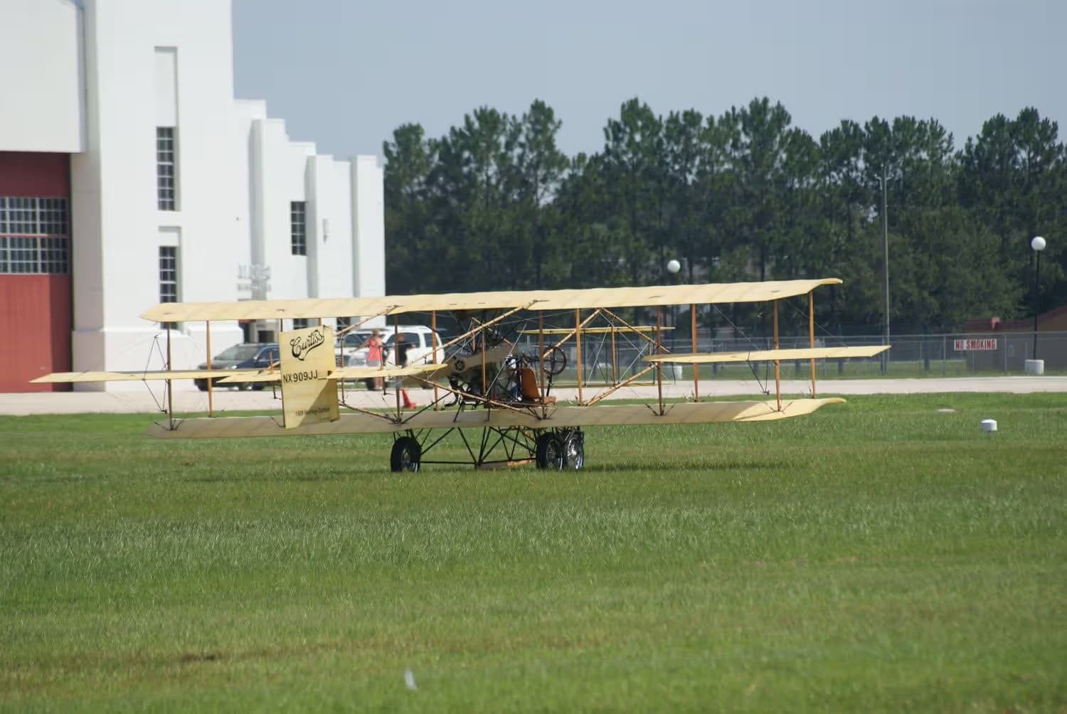 Unidentified — Aircraft
