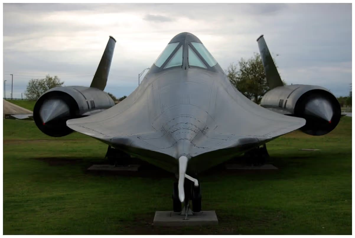 Unidentified — Lockheed