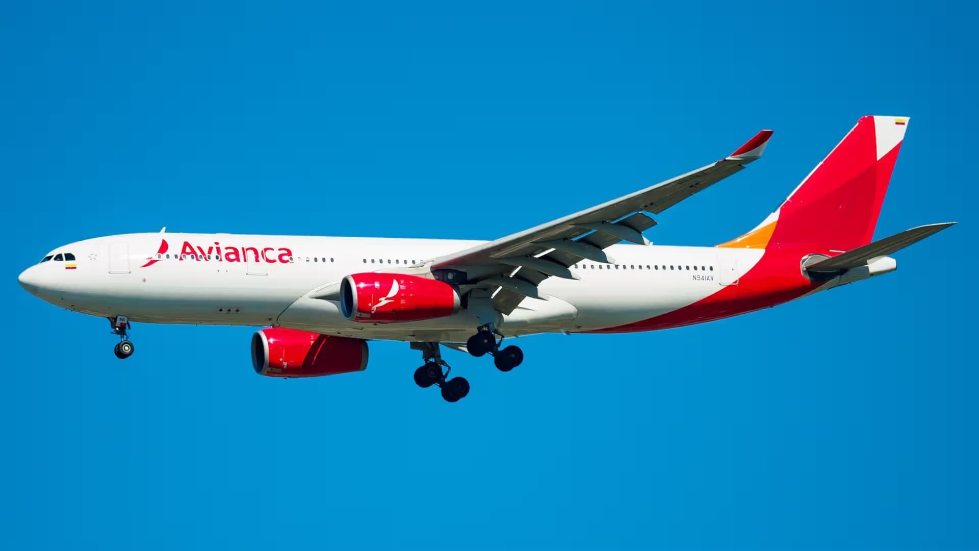 N941AV — Airbus
