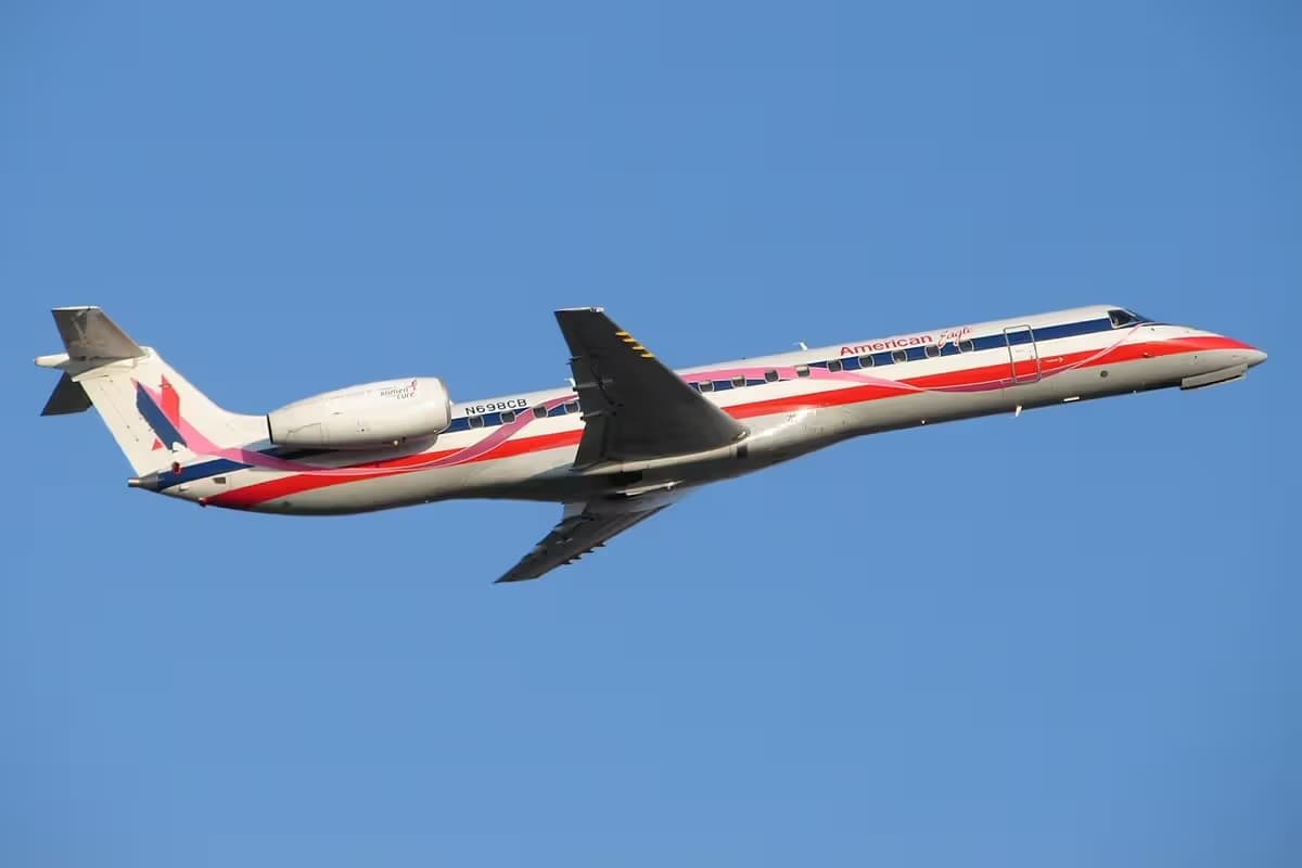 N698CB — Aircraft