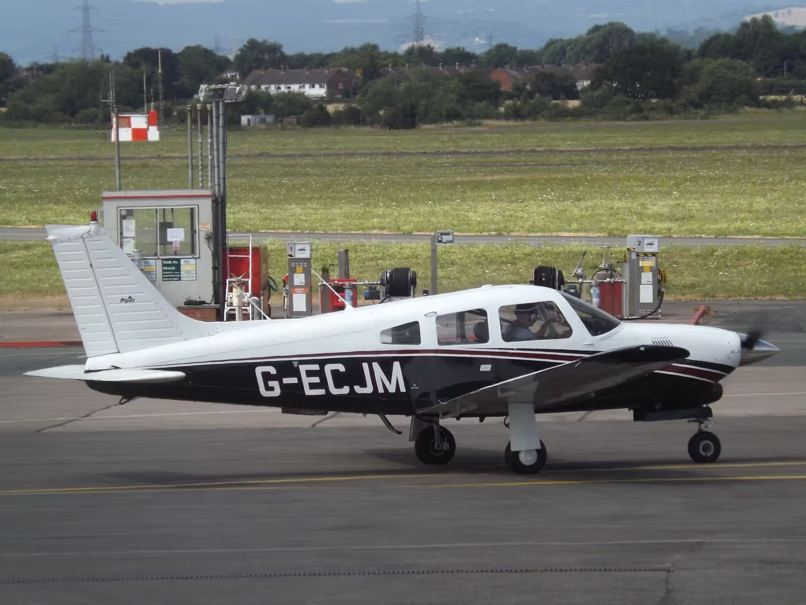G-ECJM — Piper
