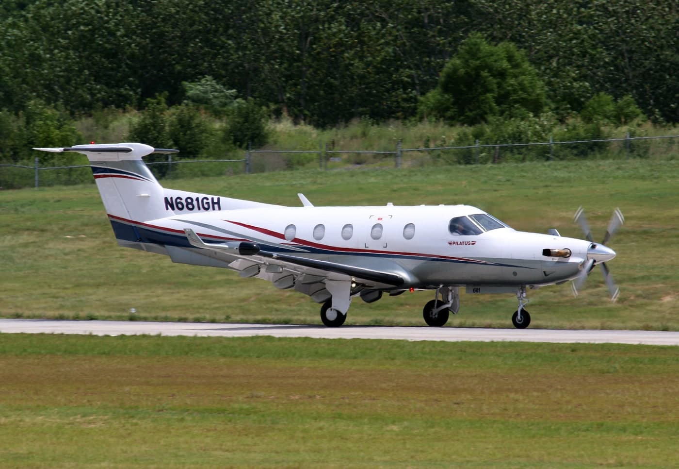 N681GH — Pilatus