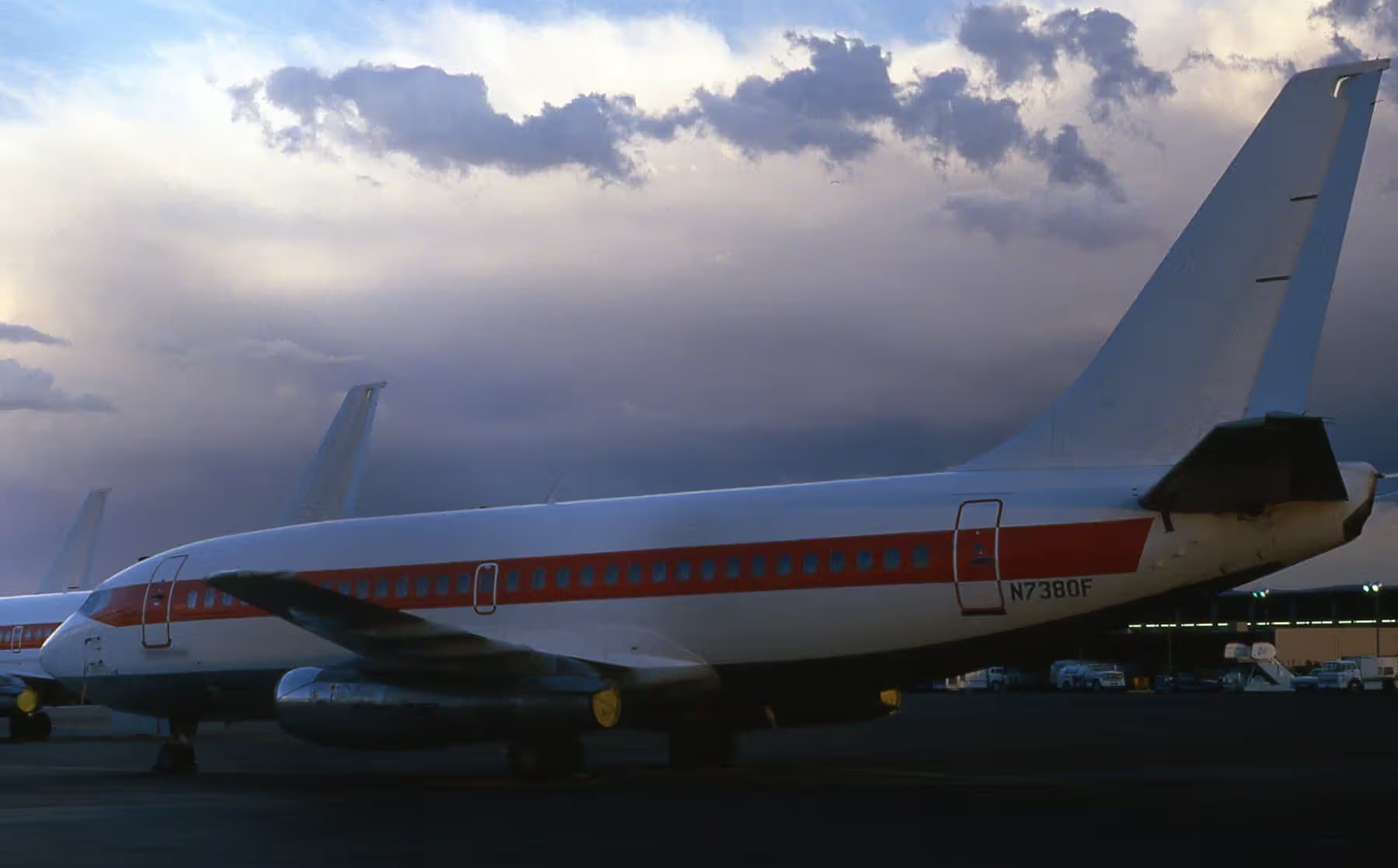 N7380F — Twin-engine aircraft