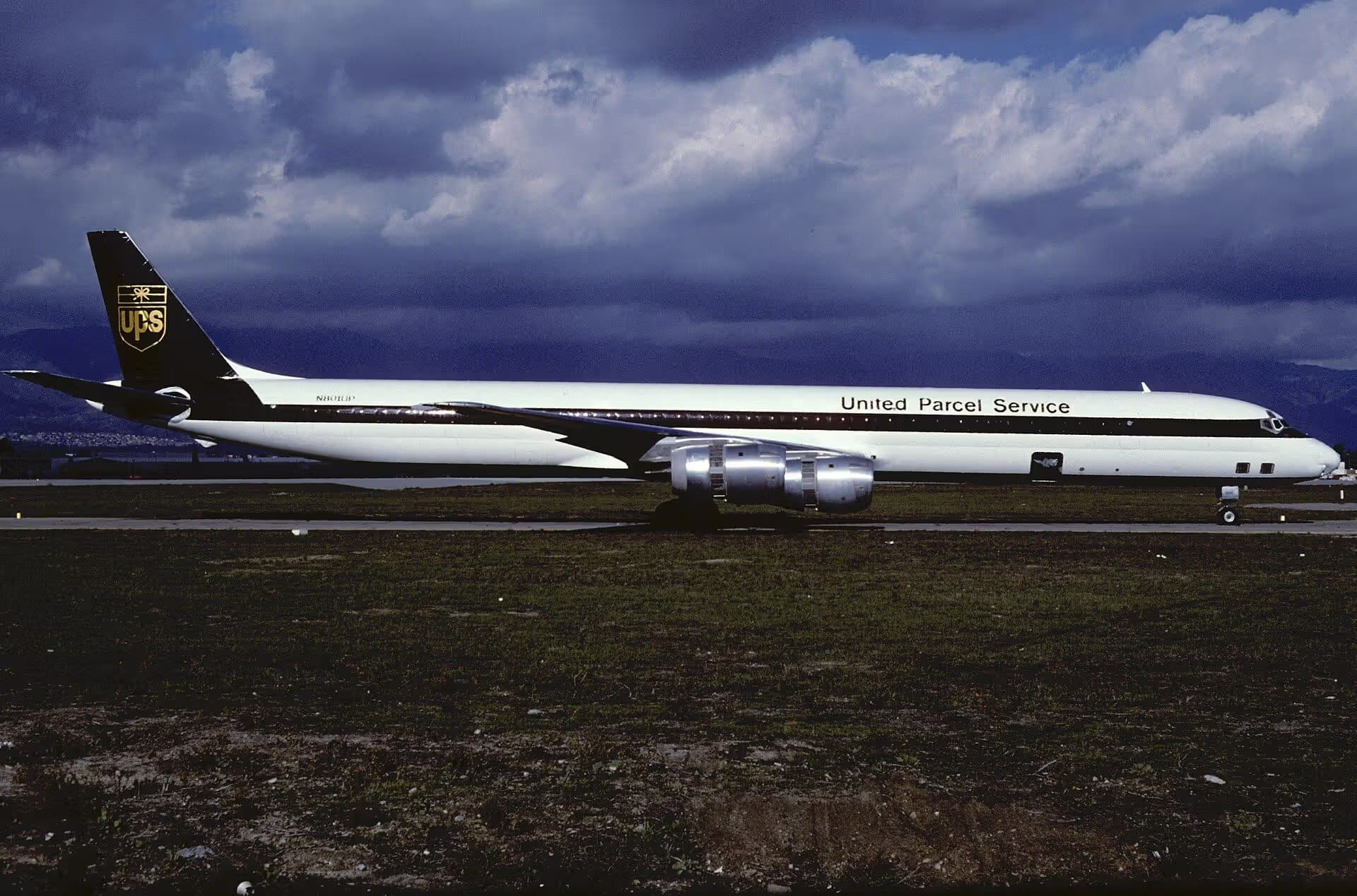 N801UP — Douglas