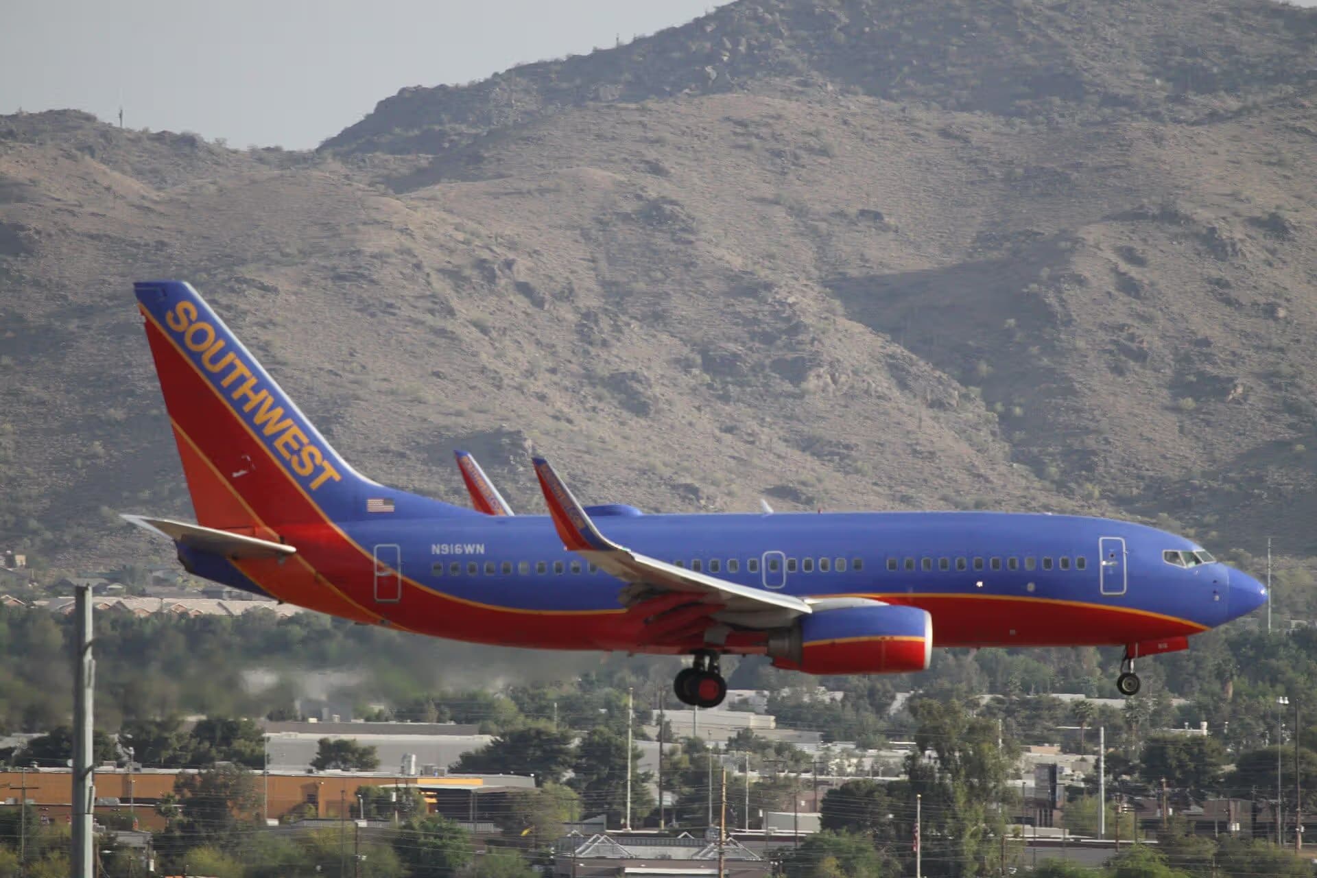 N916WN — Boeing