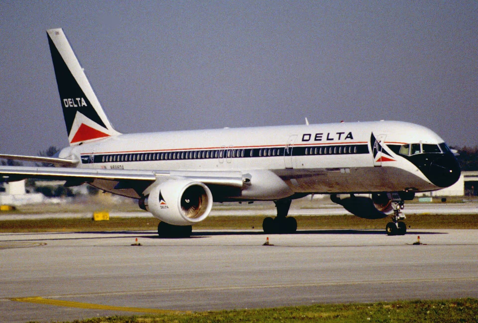 N686DA — Boeing