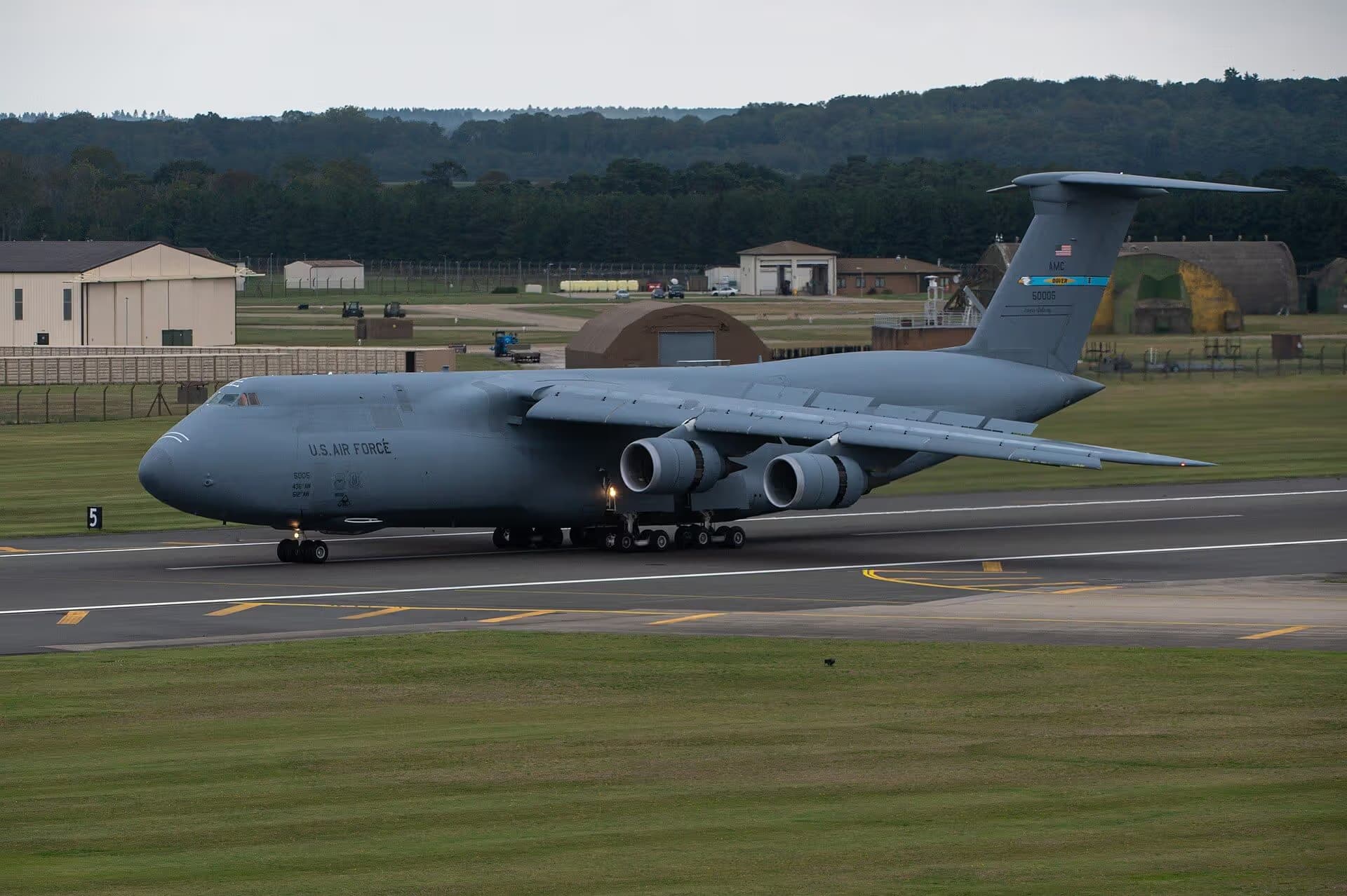 Unidentified — Aircraft