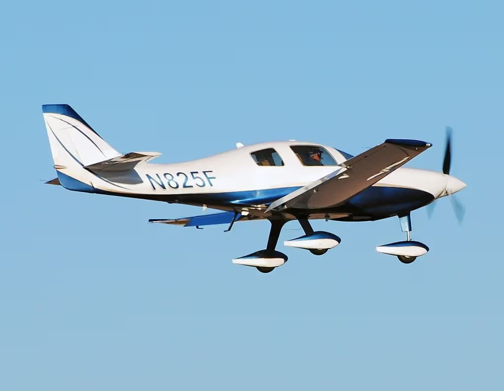 N825F — Aircraft