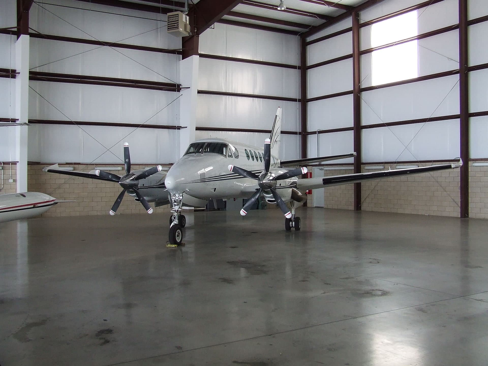 N100TW — Beechcraft