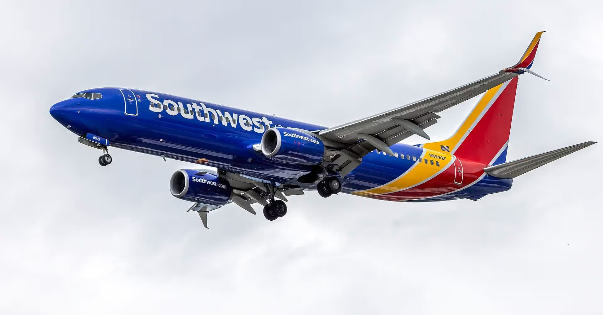 N8692F — Boeing