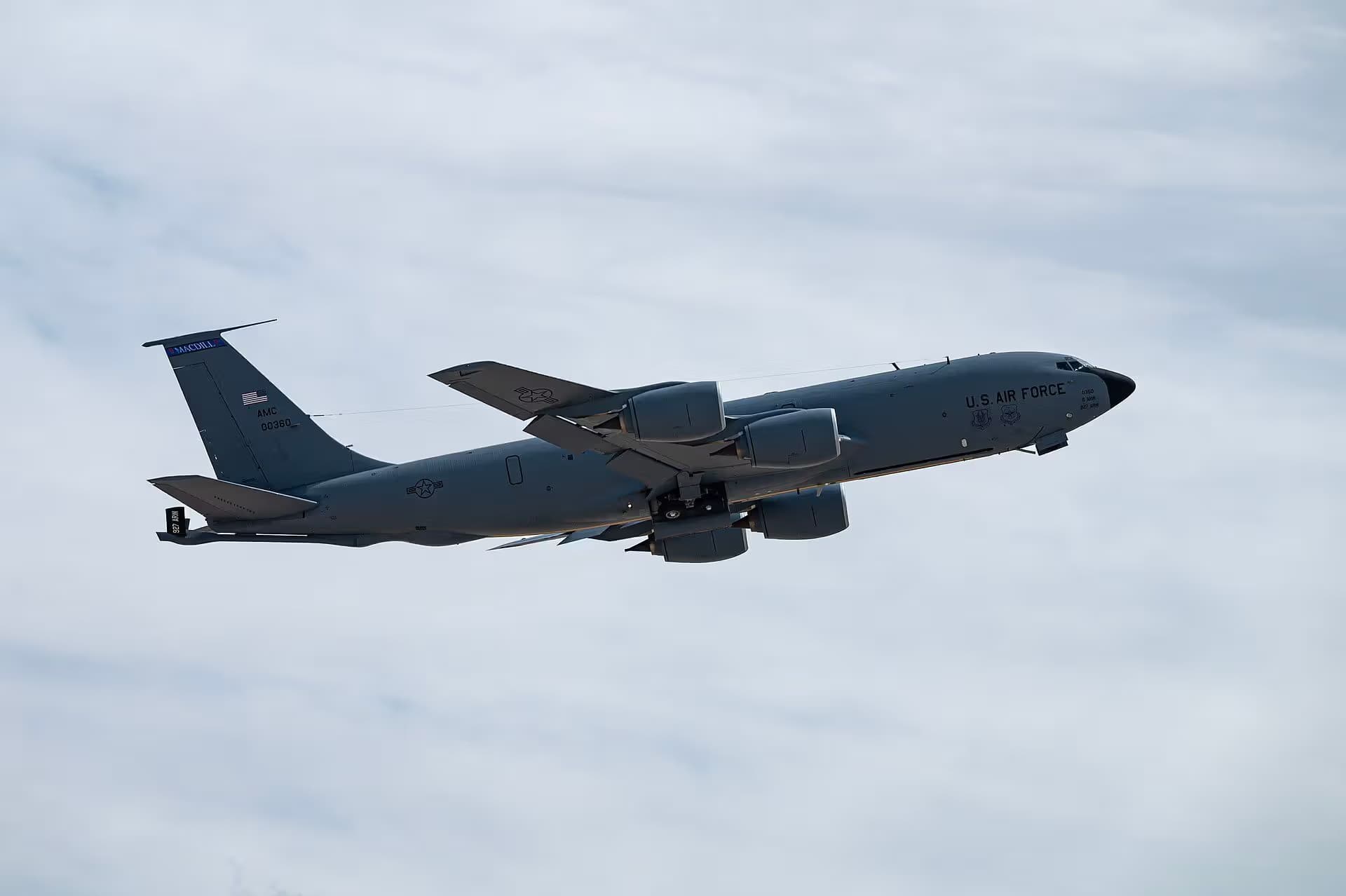 Unidentified — Aircraft