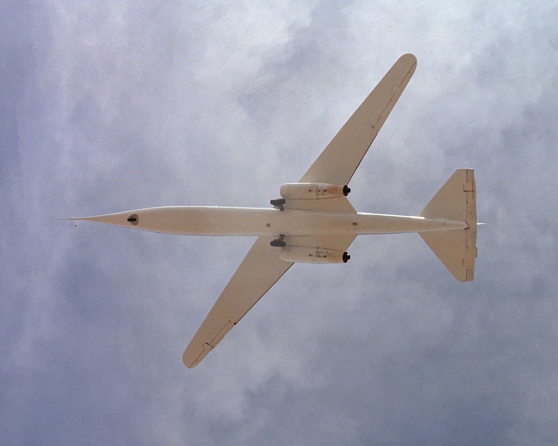 Unidentified — Aircraft