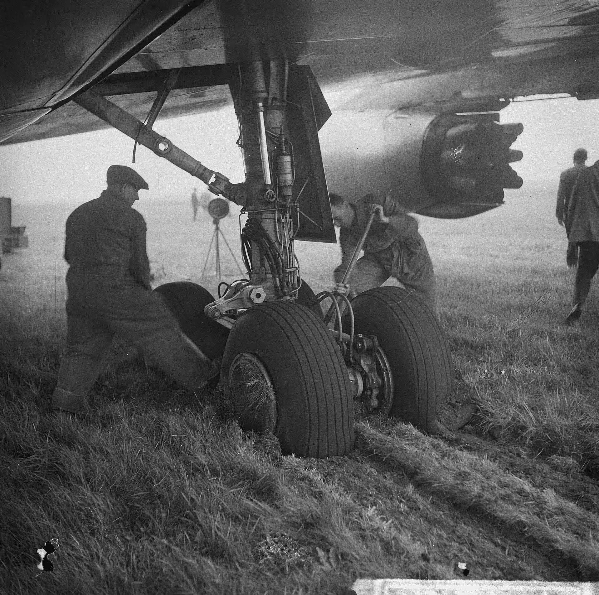 Unidentified — Aircraft