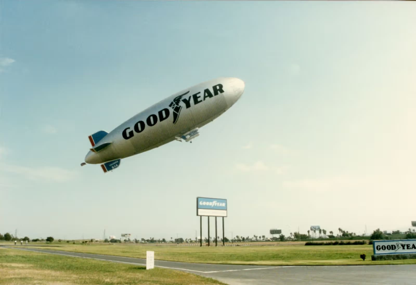 Unidentified — Aircraft