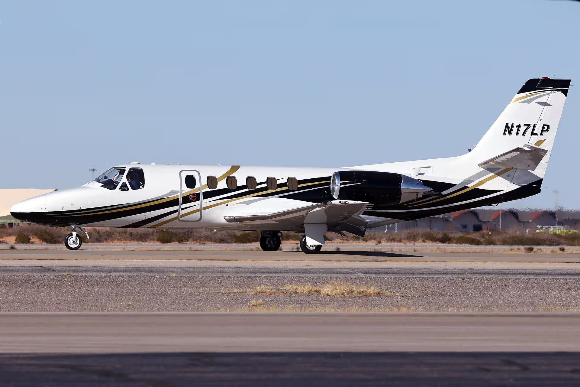 N17LP — Business jet
