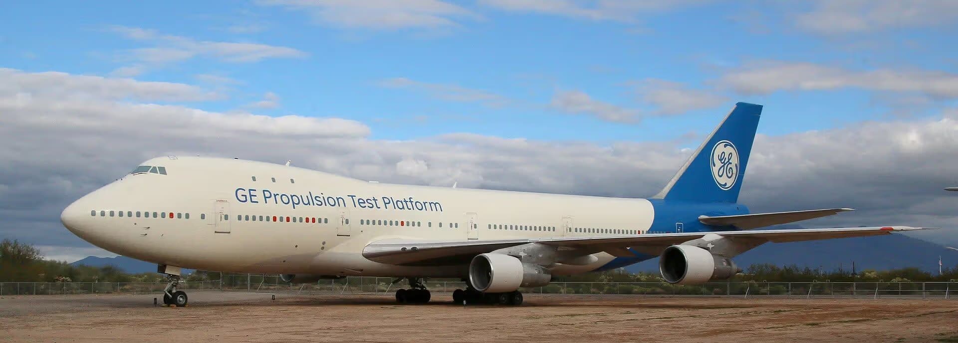 N747GE — Boeing