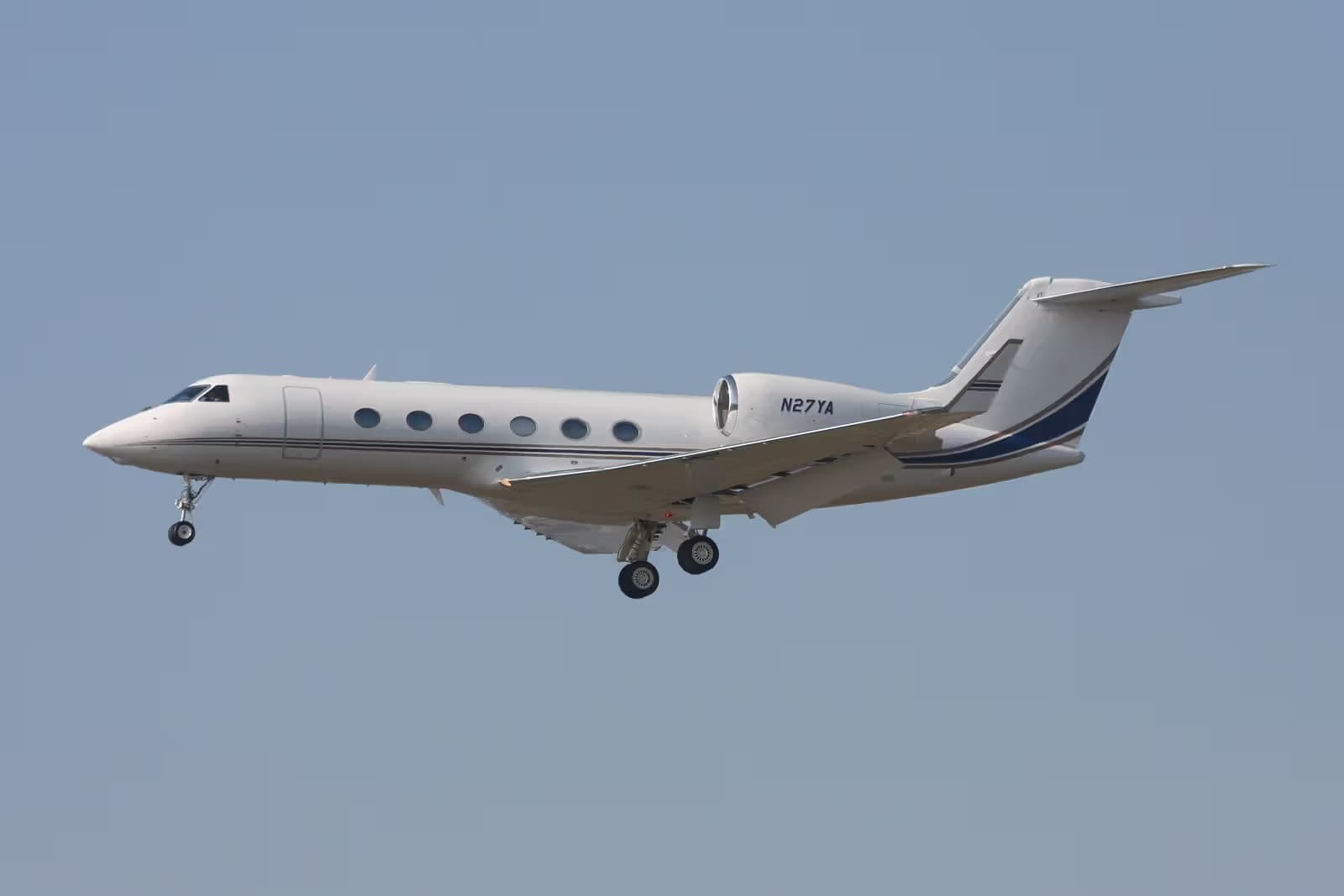 N27YA — Business jet
