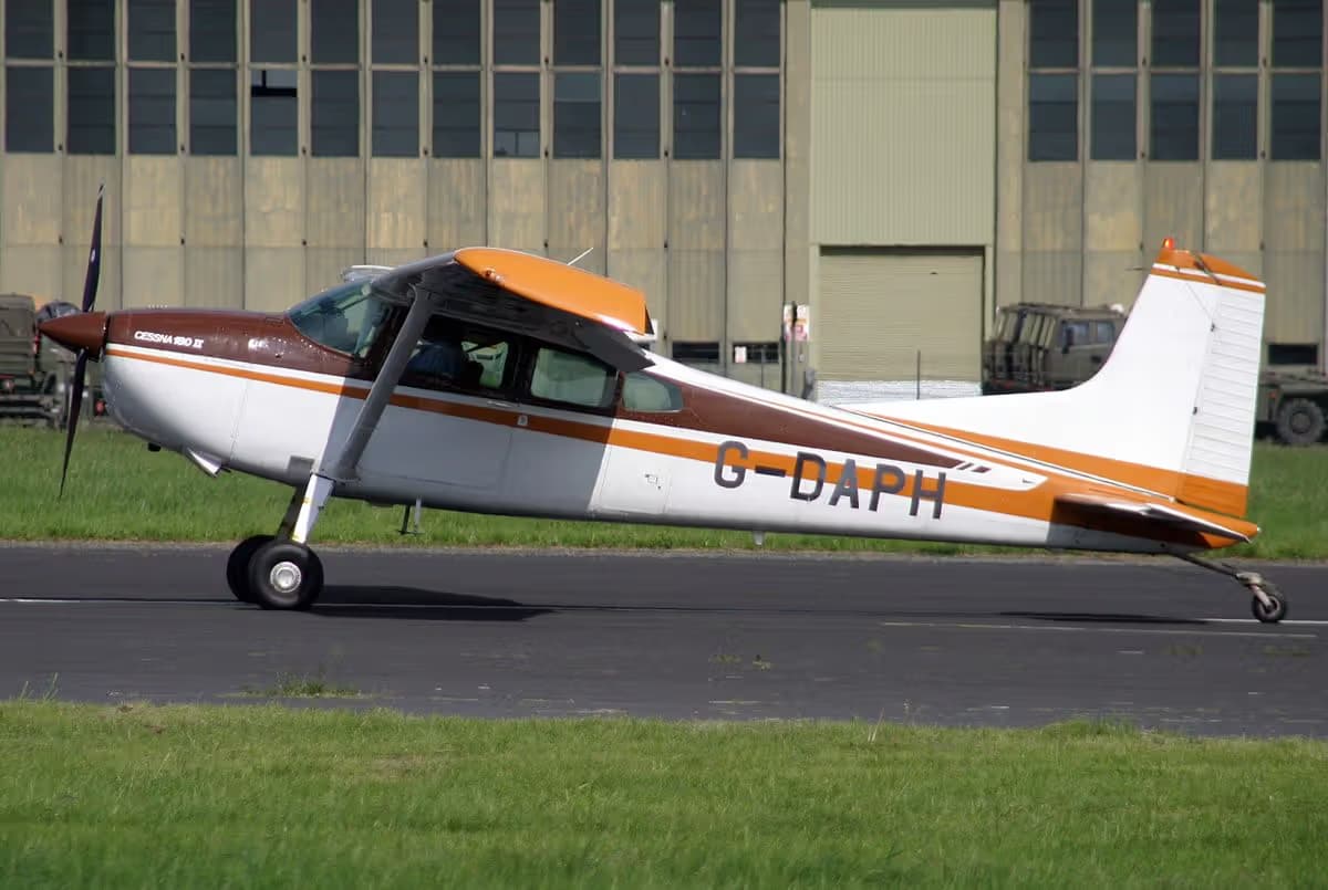 G-DAPH — Cessna