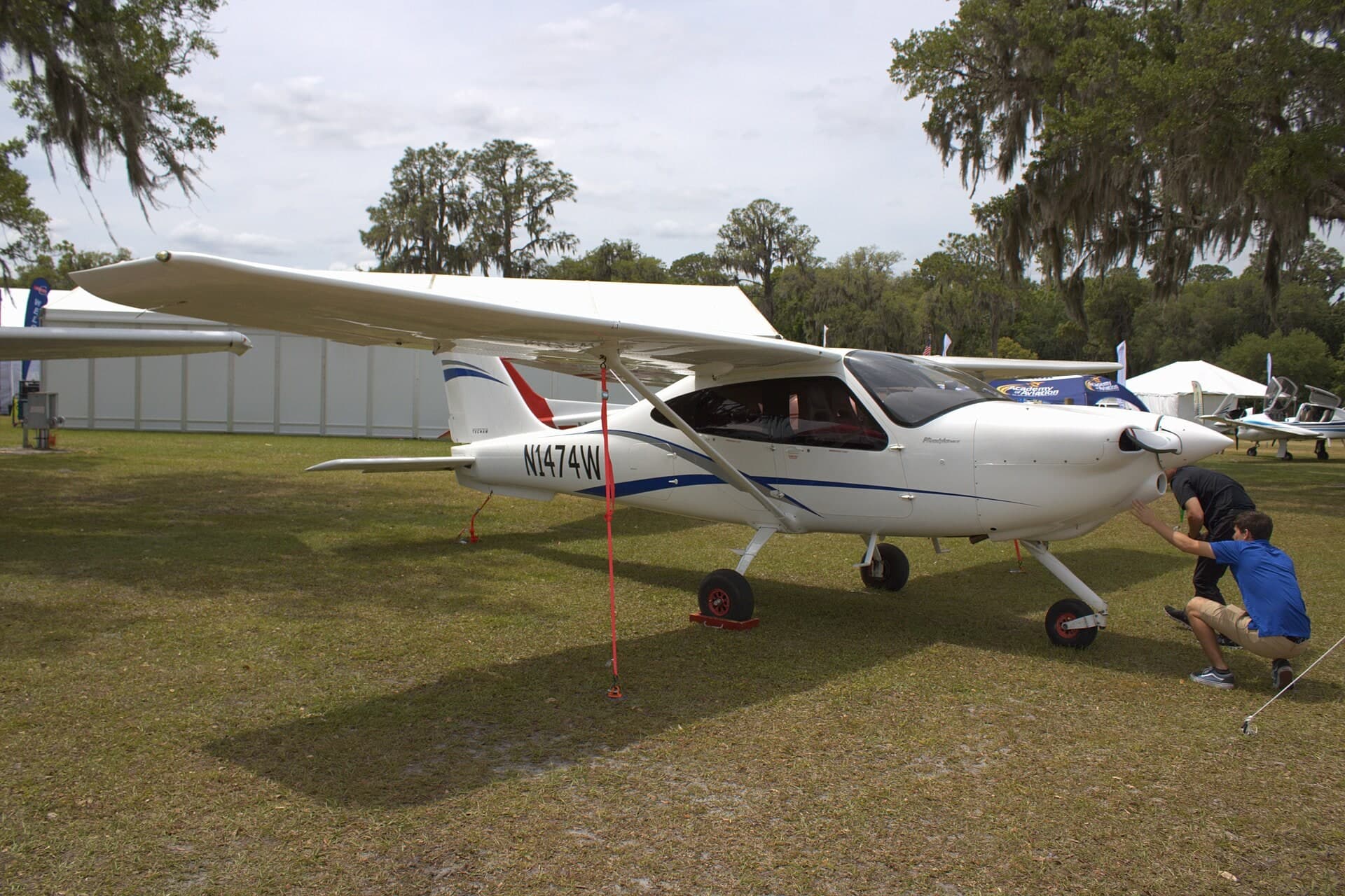 N1474W — Aircraft